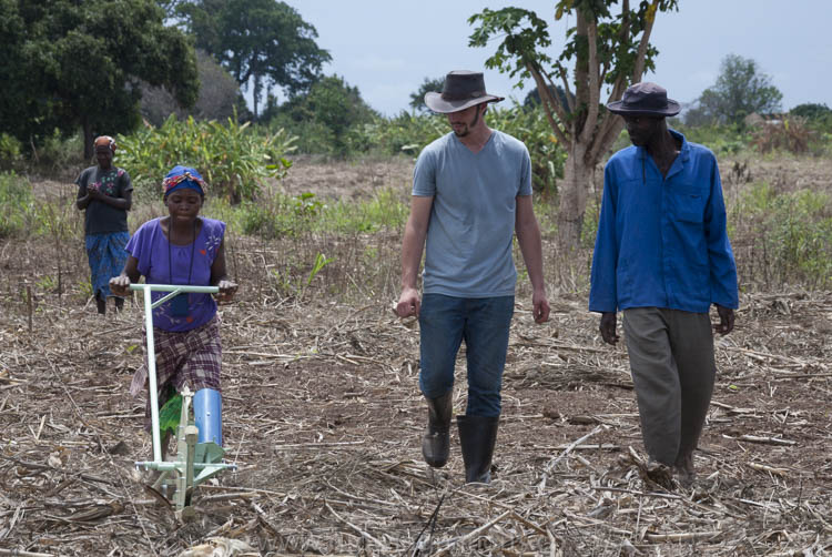 Field Testing Haraka Planter, Mozambique